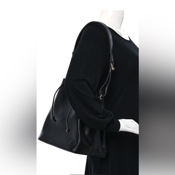 Authentic Louis Vuitton Epi Petit Noe in Black - Picture 15 of 15